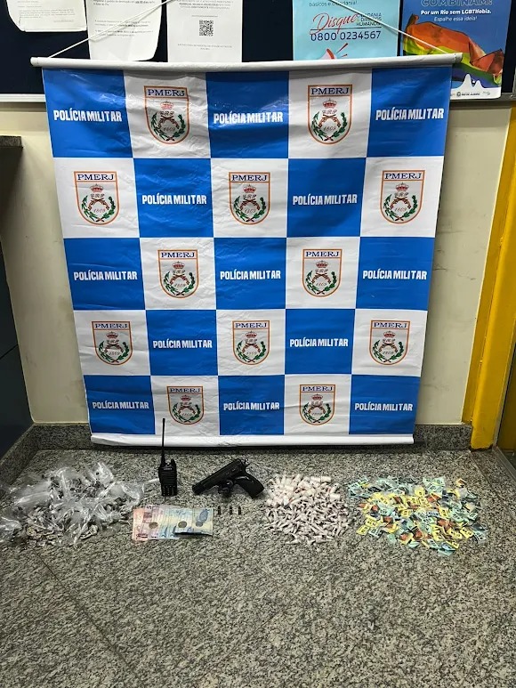 24° BPM prende traficante e apreende arma e drogas na Comunidade do São Jorge